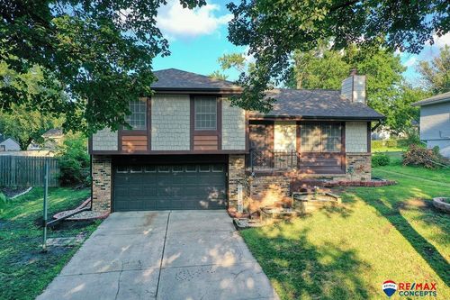 5230 S 37th St, Lincoln, NE, 68516-4526 | Card Image