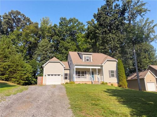 8317 Moritz Dr, Stokesdale, NC, 27357-9322 | Card Image