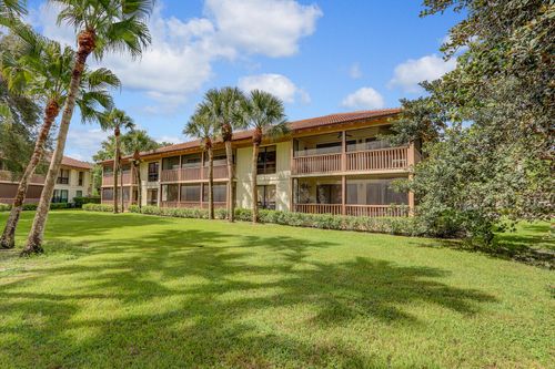147 Brackenwood Rd, Palm Beach Gardens, FL, 33418-9068 | Card Image
