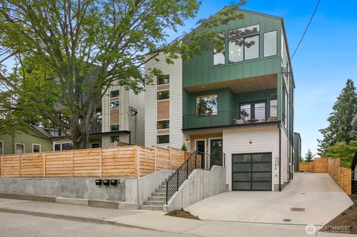 1-339 Ne 90th St, Seattle, WA, 98115-2946 | Card Image