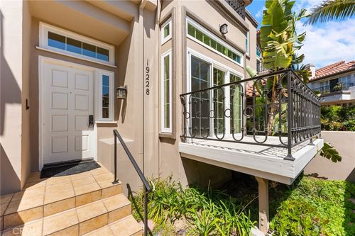 19228 Seabrook Ln, Huntington Beach, CA, 92648 | Card Image