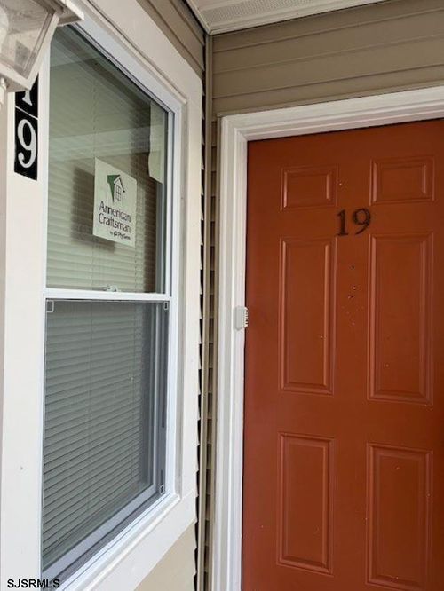19-19 Chesapeake Dr, Galloway, NJ, 08205-3221 | Card Image