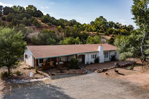 20B Glowing Star Rd, Santa Fe, NM, 87506 | Card Image