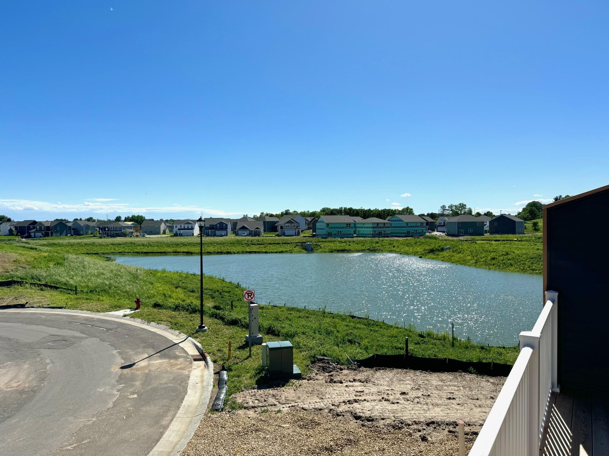Hinterland Trl, Cottage Grove, MN 55016