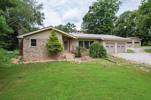 99 Happy Heart Ln, Byrdstown, TN, 38549-4886 | Card Image