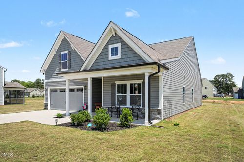 105 Benson Village Dr, Benson, NC, 27504-2068 | Card Image