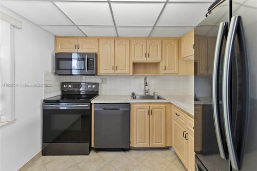 apt-203-7887 Golf Circle Dr, Margate, FL, 33063-7344 | Card Image