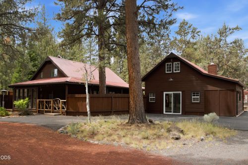 69741 Old Wagon Rd, Sisters, OR, 97759-9651 | Card Image