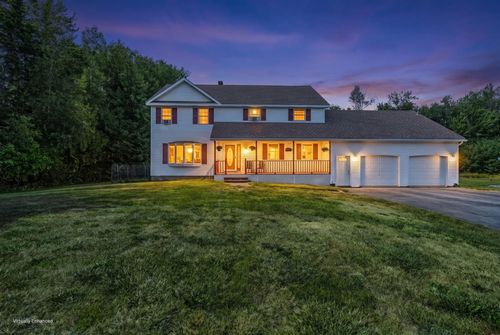 67 Mcclellan Dr, Glenburn, ME, 04401-1224 | Card Image