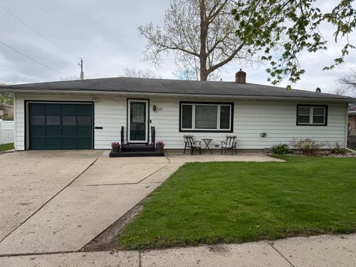 1108 Mayfair Dr, Janesville, WI, 53545 | Card Image