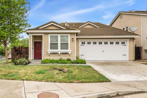 3110 Pender Island St, West Sacramento, CA, 95691-5891 | Card Image