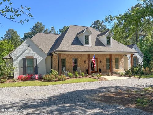 545 Twelve Oaks Trce, Canton, MS, 39046-8559 | Card Image