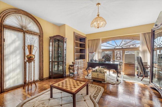 Large private office with built in features | Image 13