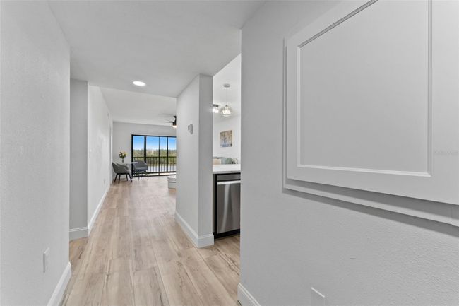 APT-725 - 8150 Brent St, Condo with 2 bedrooms, 2 bathrooms and null parking in PORT RICHEY FL | Image 4