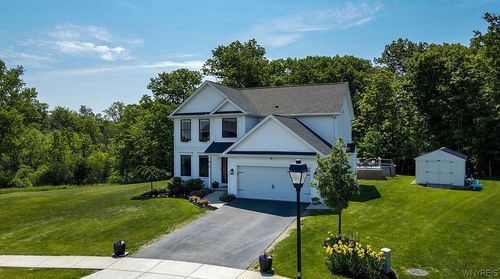 67 Jaycee Lane, West Seneca, NY, 14224 | Card Image