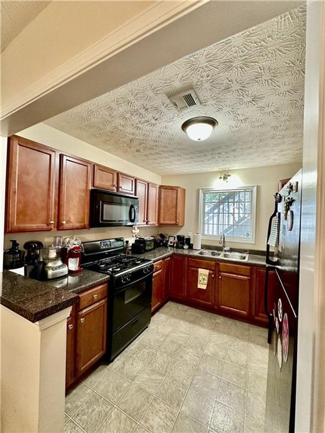 UNIT-802 - 802 Olde Mill Ln, Condo with 2 bedrooms, 1 bathrooms and 1 parking in Norcross GA | Image 17