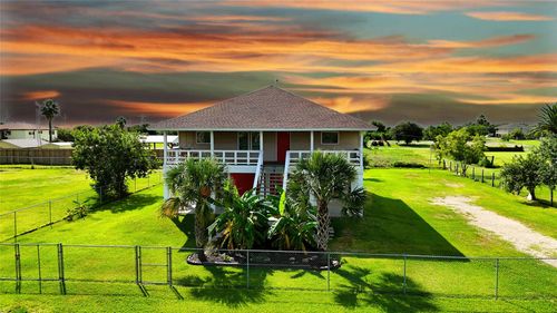 1404 Pickney Ave, Port Bolivar, TX, 77650 | Card Image