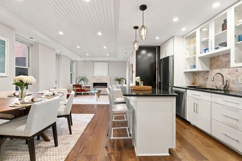 3-15 Warren Ave, Boston, MA, 02116-6120 | Card Image