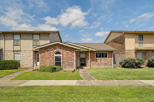 13090 Clarewood Drive, Houston, TX, 77072 | Card Image