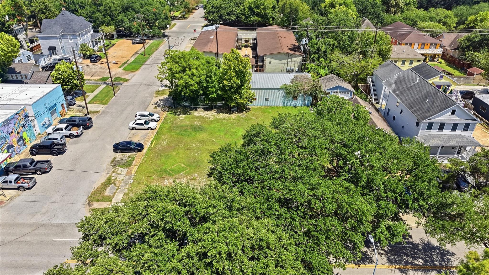 Land in Houston 5