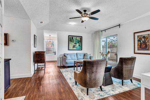 9833 Windy Ridge Rd, Frisco, TX, 75033-2537 | Card Image