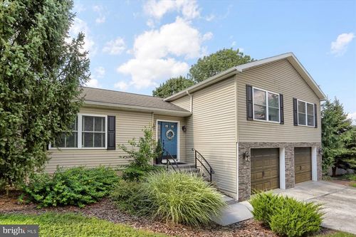 7220 Audubon Dr, HARRISBURG, PA, 17111-4022 | Card Image