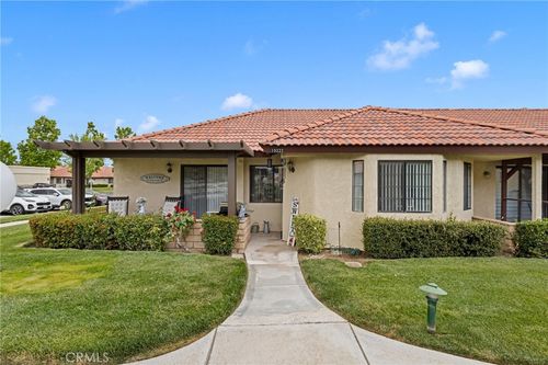 19222 Cottonwood Dr, Apple Valley, CA, 92308-8922 | Card Image