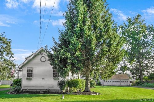 6248 Corwin Road, Lockport-Town, NY, 14094 | Card Image