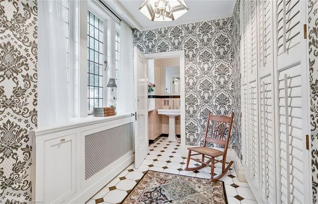122 Dufferin Ave, House other with 7 bedrooms, 5 bathrooms and 7 parking in Brantford ON | Image 9