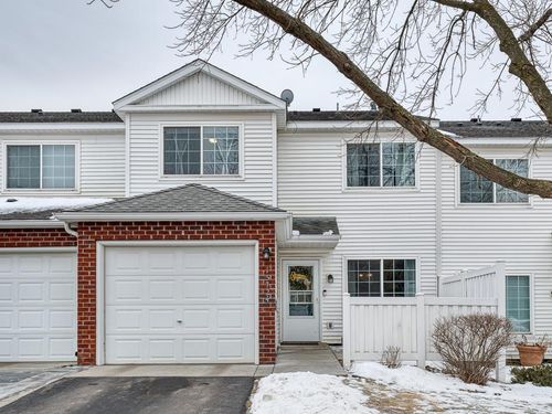 15724 Flackwood Trl, Apple Valley, MN, 55124-5414 | Card Image