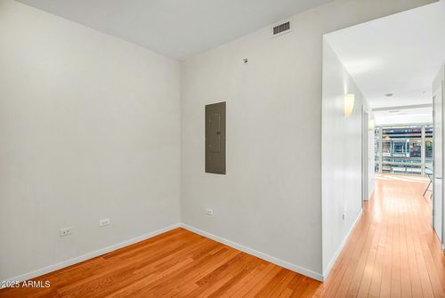 6009-7137 E Rancho Vista Dr, Scottsdale, AZ, 85251-1470 | Card Image