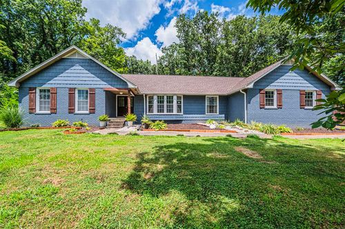 137 W Windsor Cir, Bowling Green, KY, 42101-7329 | Card Image