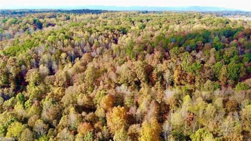 2 Elkin Hwy, Roaring River, NC, 28669 | Card Image