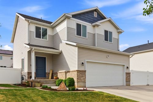 71 W 860 N, Santaquin, UT, 84655-8176 | Card Image