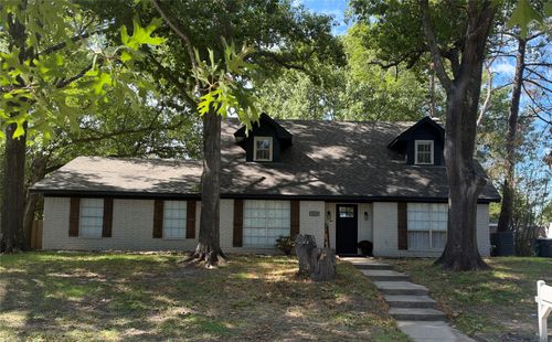 1800 Glenbrook St, Corsicana, TX, 75110-1545 | Card Image