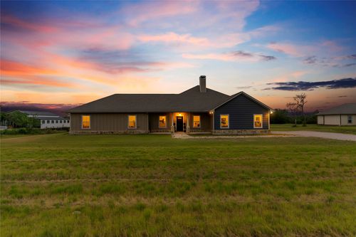 139 Kriston Ln, Springtown, TX, 76082-6519 | Card Image