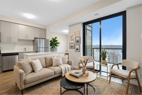 2313-15 Queen St S, Hamilton, ON, L8P0C6 | Card Image