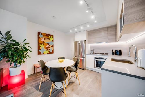 1204-525 Foster Ave, Coquitlam, BC, V3J0H6 | Card Image