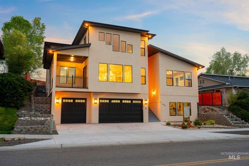 1417 E Shenandoah Dr, Boise, ID, 83712-6658 | Card Image