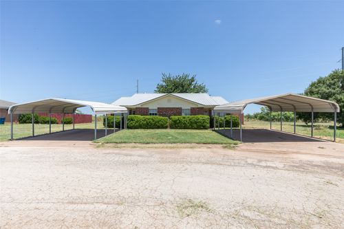 201 & 203 Bluebonnet Drive, Winters, TX, 79567 | Card Image