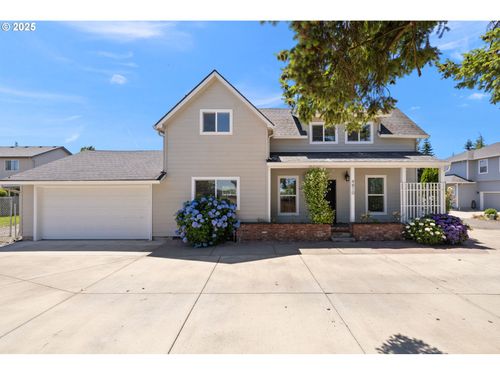 4810 Mehama Loop Ne, Salem, OR, 97305-3084 | Card Image