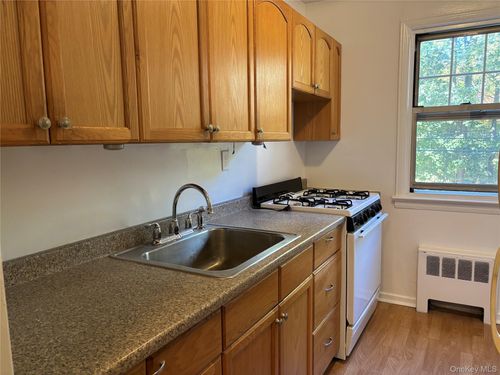 apt-1a-62 Underhill Ave, West Harrison, NY, 10604-2445 | Card Image