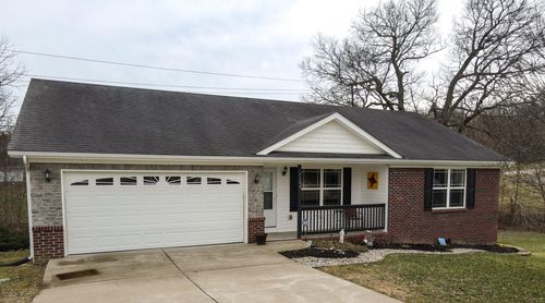 1100 Alexandria Dr, Lawrenceburg, KY, 40342-8042 | Card Image