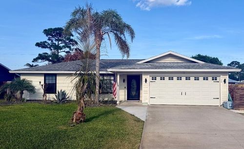 160 9th Court, Vero Beach, FL, 32962 | Card Image