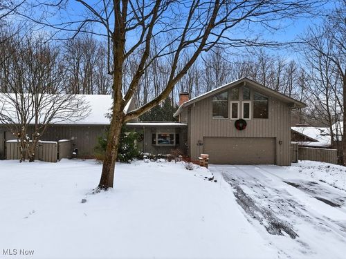 37-800 Windward Dr, Aurora, OH, 44202 | Card Image