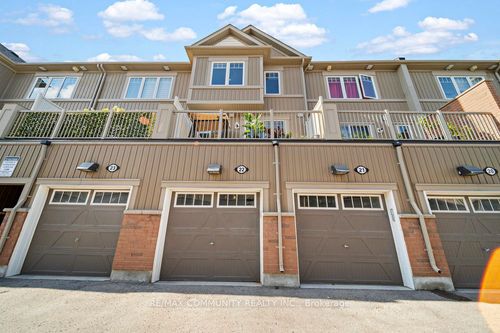 22-2500 Hill Rise Crt, Oshawa, ON, L1L0M6 | Card Image