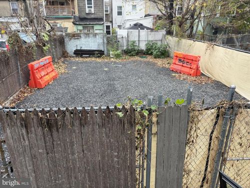 1750 N Bodine St, Philadelphia, PA, 19122-3012 | Card Image