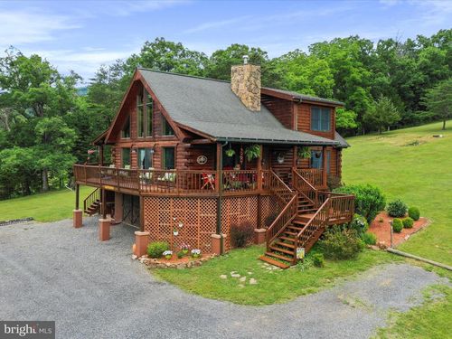 141 Rose Patch Dr, PETERSBURG, WV, 26847-8226 | Card Image