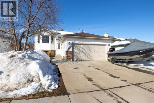 113 Eglert Dr, Fort Mcmurray, AB, T9K1V3 | Card Image