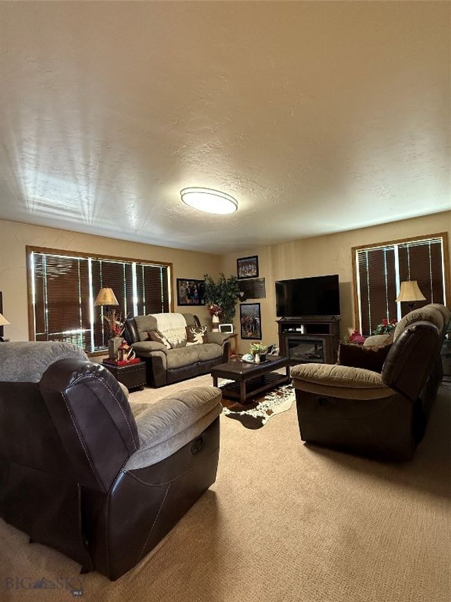 19970 Mt Highway 91 N, House other with 3 bedrooms, 2 bathrooms and null parking in Glen MT | Image 12